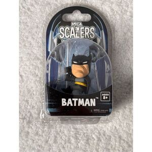 NECA Collectible 2" Scaler Batman Figure